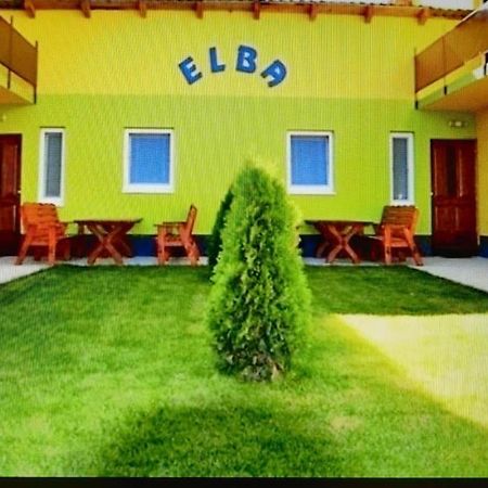 Apartmany Elba Veľký Meder 外观 照片