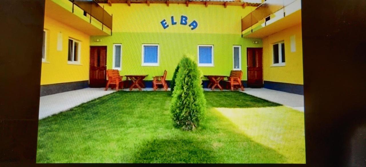 Apartmany Elba Veľký Meder 外观 照片