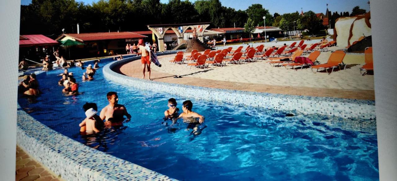 Apartmany Elba Veľký Meder 外观 照片